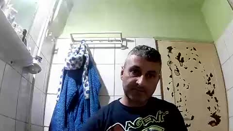 Snapshot of ericboy32 chatting on January 15, 2025, 1:02 am eric online show from January 15, 2025, 1:02 am