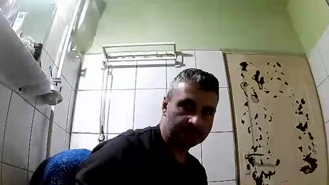 Snapshot of ericboy32 chatting on January 22, 2025, 10:59 pm eric online show from January 22, 2025, 10:59 pm