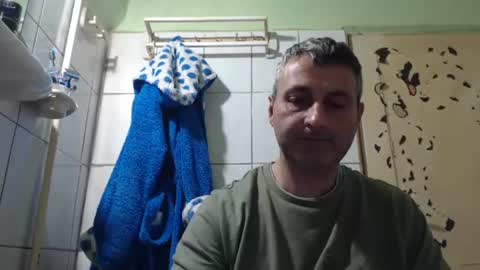 Snapshot of ericboy32 chatting on February 5, 2025, 11:17 pm eric online show from February 5, 2025, 11:17 pm