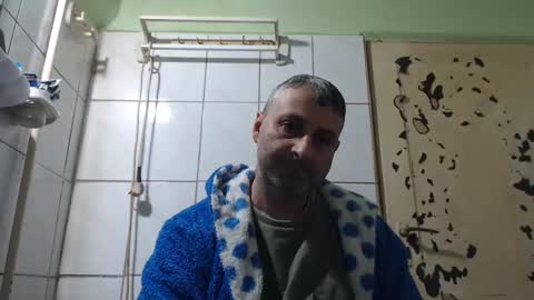 Snapshot of ericboy32 chatting on February 28, 2025, 12:20 pm eric online show from February 28, 2025, 12:20 pm