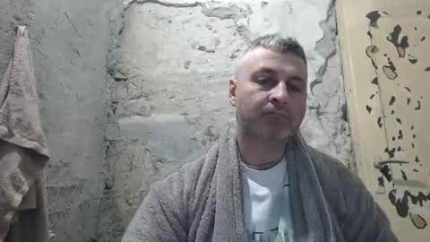 Snapshot of ericboy32 chatting on March 25, 2026, 2:06 am eric online show from March 25, 2026, 2:06 am