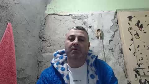 Snapshot of ericboy32 chatting on March 29, 2026, 3:28 am eric online show from March 29, 2026, 3:28 am