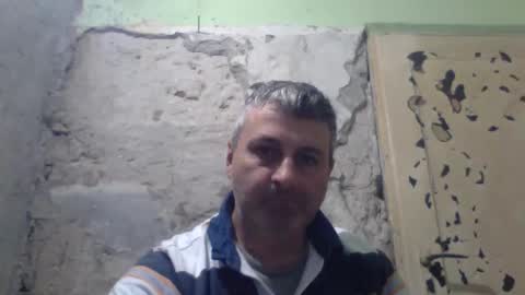 Snapshot of ericboy32 chatting on May 5, 2026, 10:51 pm eric online show from May 5, 2026, 10:51 pm