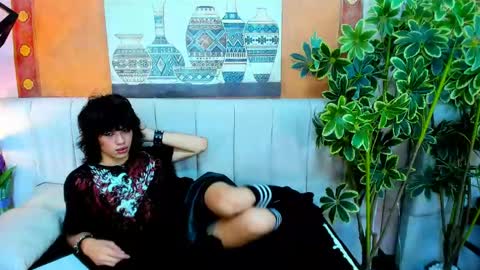 erick_ferrer online show from May 28, 2026, 11:57 pm