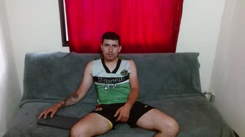 Snapshot of erick_lopez22 chatting on November 15, 2025, 4:14 pm erick lopez online show from November 15, 2025, 4:14 pm