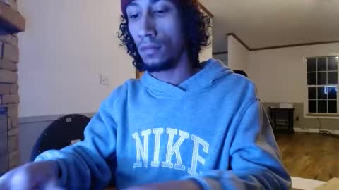 Snapshot of erick_martinezz chatting on February 28, 2026, 2:45 am erick online show from February 28, 2026, 2:45 am