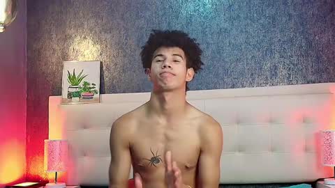   online show from March 3, 2025, 9:44 am