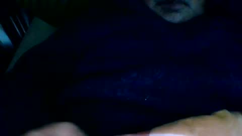 Snapshot of ericsub611 chatting on February 10, 2025, 1:01 pm ericsub611 online show from February 10, 2025, 1:01 pm