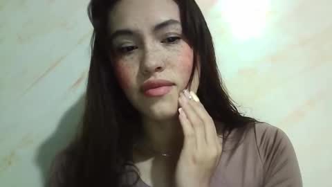 Erika online show from February 10, 2026, 4:22 pm