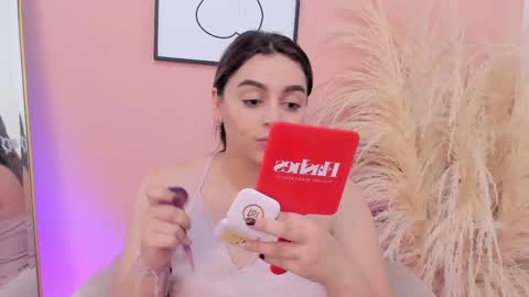 Snapshot of erika_mendez1 chatting on March 5, 2025, 7:49 pm Erika Mendez online show from March 5, 2025, 7:49 pm