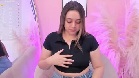 Snapshot of erika_mendez1 chatting on September 23, 2025, 3:59 pm Erika Mendez online show from September 23, 2025, 3:59 pm