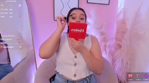 Snapshot of erika_mendez1 chatting on September 25, 2025, 8:01 pm Erika Mendez online show from September 25, 2025, 8:01 pm