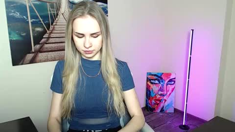 Erika online show from February 11, 2026, 1:16 pm