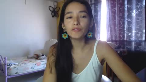 erina_1 online show from February 16, 2025, 4:42 pm
