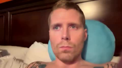 eriwat713 online show from February 26, 2025, 4:58 am