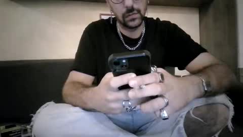 Snapshot of erka10000 chatting on October 6, 2025, 10:07 pm erka10000 online show from October 6, 2025, 10:07 pm