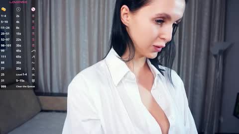 Erline and Monica online show from November 27, 2025, 7:16 pm