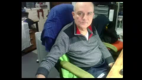 Snapshot of ernello chatting on June 25, 2026, 5:12 am ernello online show from June 25, 2026, 5:12 am