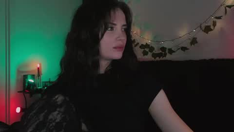 erohaze online show from April 12, 2026, 5:51 pm