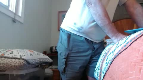 eros online show from April 23, 2026, 8:33 pm