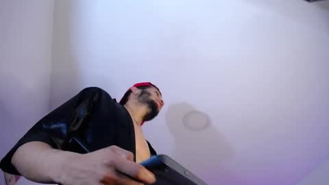 Eros online show from February 16, 2025, 5:48 am