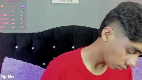 Snapshot of eros_lux1 chatting on May 14, 2026, 12:23 pm Eros Lux1 online show from May 14, 2026, 12:23 pm