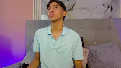 Snapshot of eros_lux1 chatting on May 30, 2026, 12:24 pm Eros Lux1 online show from May 30, 2026, 12:24 pm