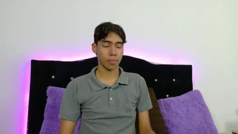 Snapshot of eros_lux1 chatting on June 9, 2026, 12:17 pm Eros Lux1 online show from June 9, 2026, 12:17 pm