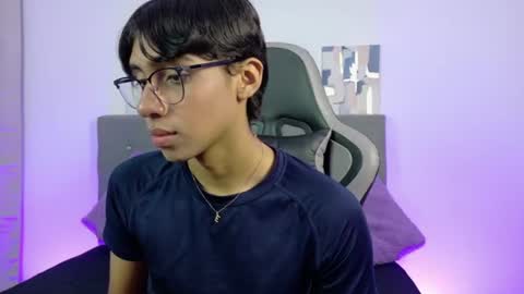 Snapshot of eros_lux1 chatting on July 12, 2026, 2:41 pm Eros Lux1 online show from July 12, 2026, 2:41 pm