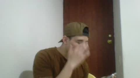 Snapshot of eross_santy chatting on June 17, 2026, 12:35 am Eross online show from June 17, 2026, 12:35 am