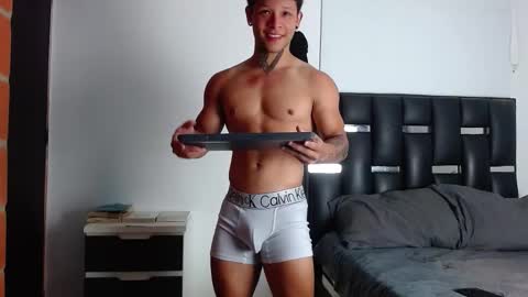 Eros online show from October 14, 2025, 3:46 pm