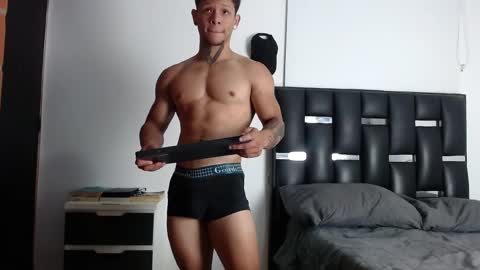 Eros online show from April 14, 2026, 12:16 am