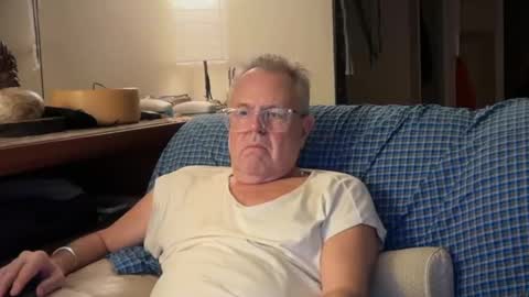 eros online show from November 21, 2025, 8:24 am