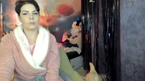 Snapshot of erotic_dessire chatting on December 1, 2024, 7:58 pm Eve online show from December 1, 2024, 7:58 pm