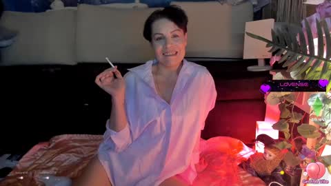 Snapshot of erotic_dessire chatting on January 21, 2025, 8:11 pm Eve online show from January 21, 2025, 8:11 pm