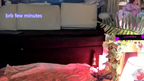 Snapshot of erotic_dessire chatting on January 21, 2025, 11:13 pm Eve online show from January 21, 2025, 11:13 pm