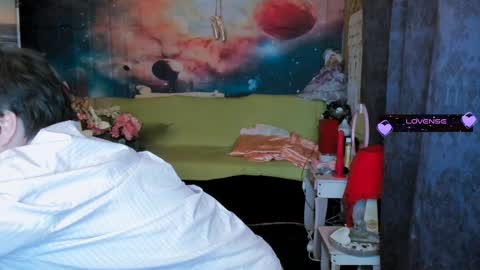 Snapshot of erotic_dessire chatting on January 26, 2025, 10:35 pm Eve online show from January 26, 2025, 10:35 pm