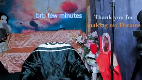 Snapshot of erotic_dessire chatting on February 23, 2025, 9:37 pm Eve online show from February 23, 2025, 9:37 pm