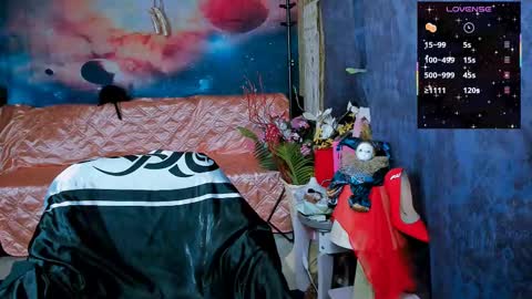 Snapshot of erotic_dessire chatting on March 2, 2025, 10:27 pm Eve online show from March 2, 2025, 10:27 pm