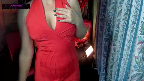 Snapshot of erotic_dessire chatting on September 23, 2025, 6:11 pm Eve online show from September 23, 2025, 6:11 pm