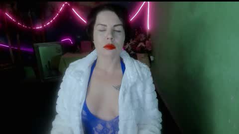 Snapshot of erotic_dessire chatting on January 10, 2026, 11:12 am Eve online show from January 10, 2026, 11:12 am