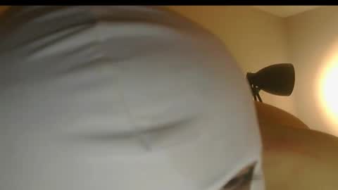 Nikki Erotica online show from December 17, 2025, 12:44 pm