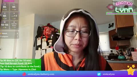 Lynn   online show from September 16, 2025, 7:59 pm