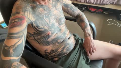 Snapshot of eroticcloseups chatting on October 10, 2025, 7:13 pm Erotic CloseUps online show from October 10, 2025, 7:13 pm