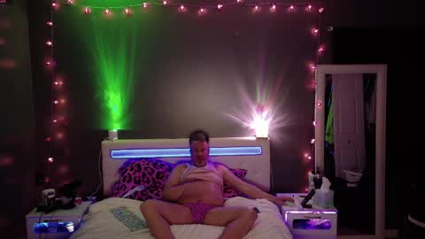 Snapshot of eroticdickmovement chatting on May 12, 2026, 8:11 am Cash Carry Fox online show from May 12, 2026, 8:11 am