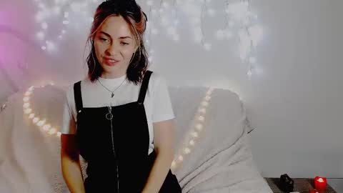 Snapshot of eroticgiftxxx chatting on January 25, 2025, 10:19 am LylaXXX online show from January 25, 2025, 10:19 am