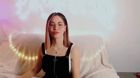 Snapshot of eroticgiftxxx chatting on January 31, 2025, 12:07 pm LylaXXX online show from January 31, 2025, 12:07 pm