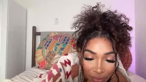 Snapshot of eroticmedusa chatting on May 18, 2026, 12:07 am Erotic Medusa online show from May 18, 2026, 12:07 am
