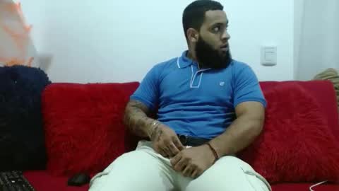 Eroticoblack online show from November 19, 2025, 3:50 am