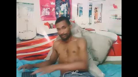 Liam online show from April 9, 2026, 6:13 pm